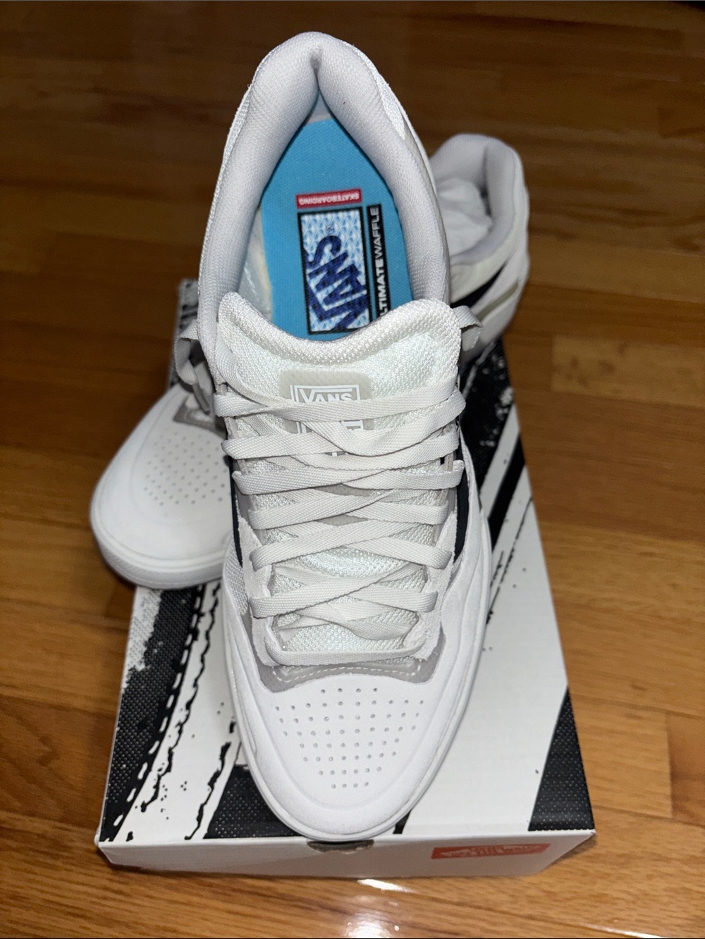 NWT Vans White and Black Low-Top Skate Sneakers